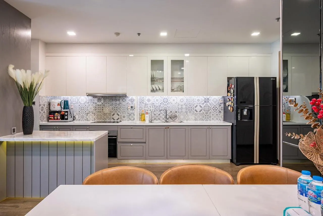 Landmark Vinhomes Tan Cang Ho Chi Minh City Apartment